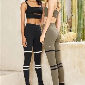Alo yoga leggings